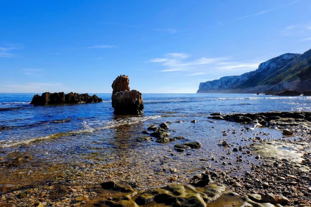 Adosado En Denia Con Gran Jardin Villa Luaran gambar