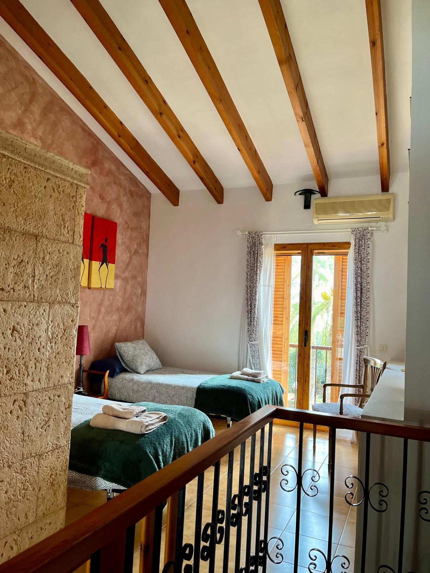 Adosado En Denia Con Gran Jardin Villa Luaran gambar